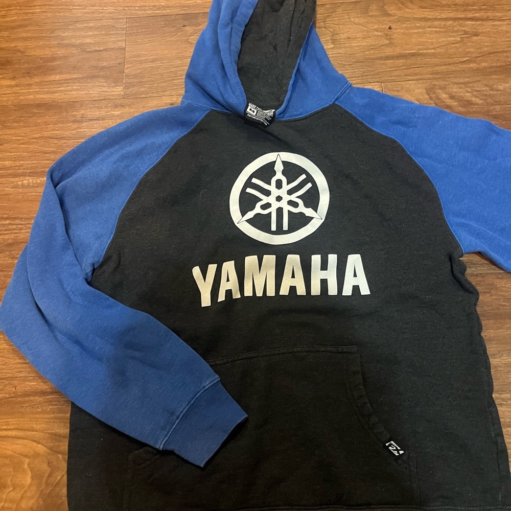 Yamaha Black and Blue Sweatshirt with Logo